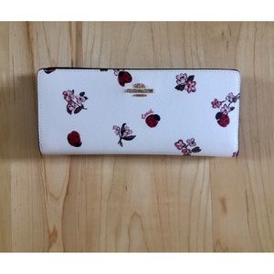 Perfect spring and summer wallet